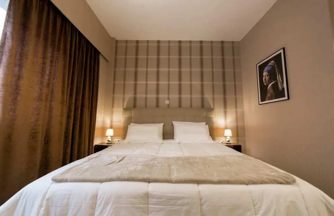 Margarita'S Suites-1