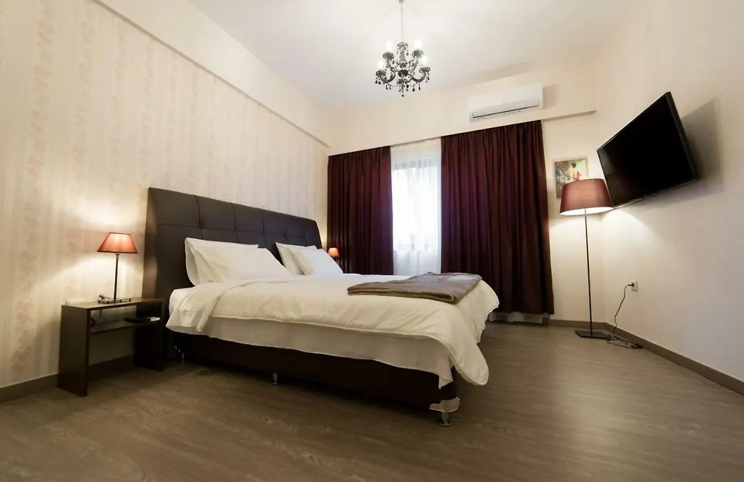 Margarita'S Suites-1