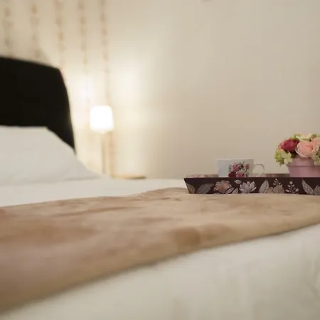 Margarita'S Suites-3